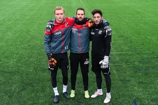 Pedro Espinha, “um gajo maluco” que trocou a 1ª divisão norueguesa pela 3ª (e esteve no clube da série que mete uma mulher a treinar homens)