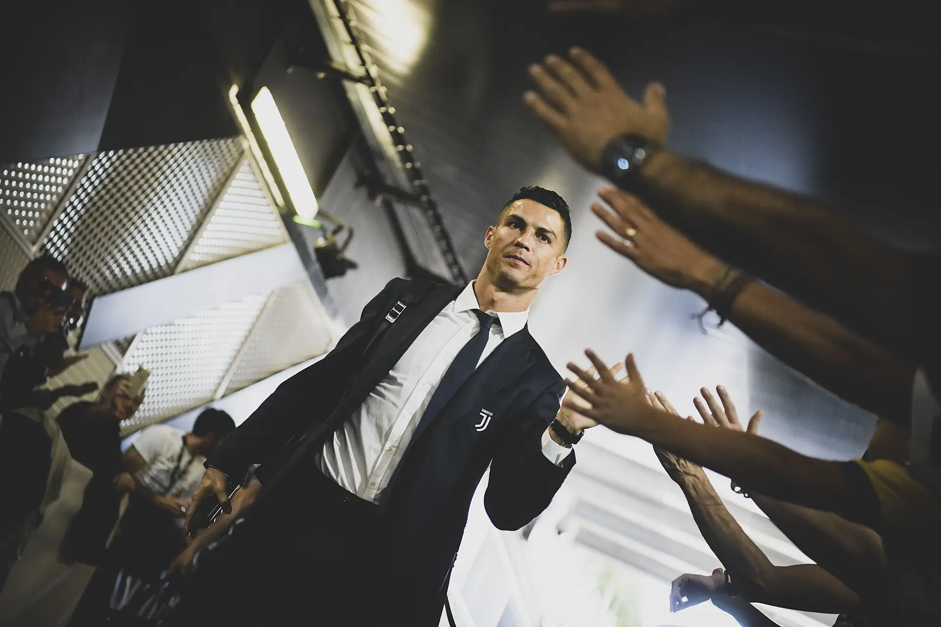Cristiano reage: “Nego terminantemente. Considero a violação um crime abjecto, contrário a tudo aquilo que sou e em que acredito”