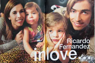 Ricardo com a mulher e os dois filhos mais velhos, Pedro e Rita, foram motivo de reportagem numa revista cipriota