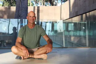 Mike Steward, fotografa no Centro de Alto Rendimento de Surf (CAR) de Viana do Castelo, onde decorreu a entrevista.