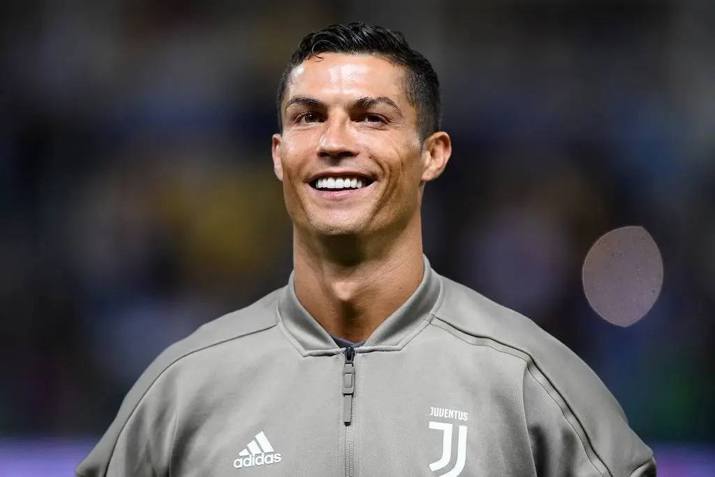 #CR7Too? E se fosse consigo?