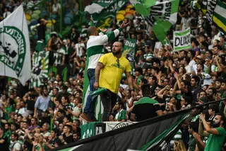 Drogas, amor, lealdades e violência - uma viagem de cinco meses à claque mais poderosa do Sporting