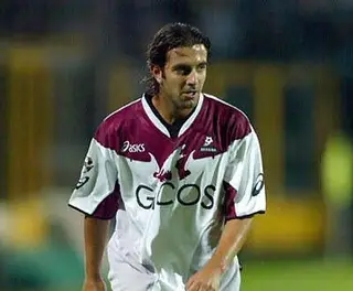Ricardo Esteves saiu de Portugal para jogar no Reggina de Itália