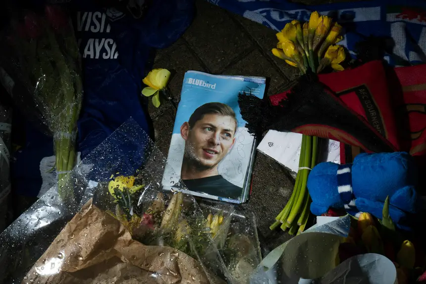Polícia identifica corpo e confirma morte de Emiliano Sala após