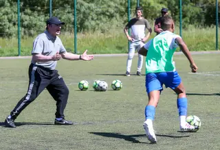 Guardiola brinca após vitória do Manchester City: 'Hoje o treinador foi  muito inteligente