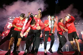 Crónica de um benfiquista em casa que não quer o Benfica campeão (por Um Azar do Kralj)