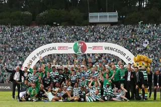 Competições de futebol e futsal da FPF suspensas