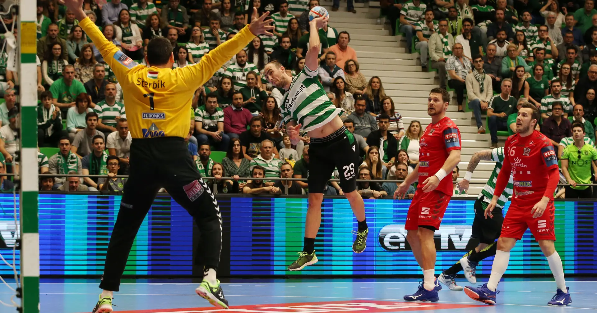 Fc Porto E Sporting Fazem História Para Portugal Na Liga Dos Campeões De Andebol Tribuna Expresso 0621