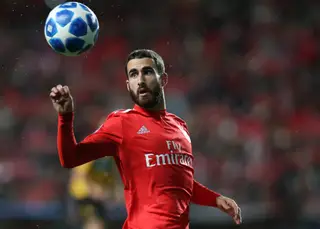 Fácil, não é. Difícil, também não parece ser. Mas é muito complicado