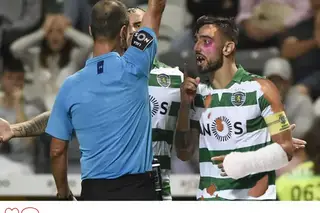 Olho à Belenenses? Check. Camisola rasgada à Rui Jorge? Também. Braço partido depois de um atropelamento na Boavista? Certo