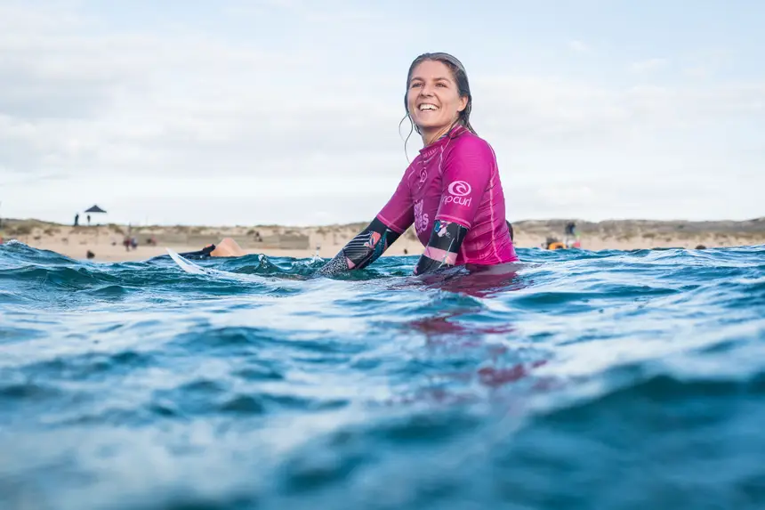 A 🔥 de Stephanie Gilmore, oito vezes campeã mundial de surf: “Não