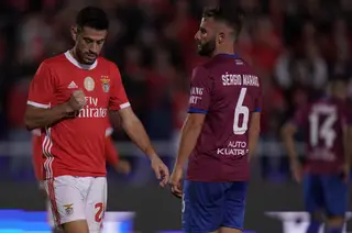 Benfica: sem Raúl, nem Piedade