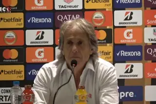 Jesus: “Saúdo Portugal porque sei que até às três da manhã houve picos de audiência top. Um grande abraço para os meus conterrâneos”