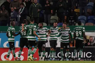 Neto saiu desolado, destroçado, desesperado por mandar abaixo meia caixa de Xanax, ao sentir que ia sair de campo antes de Illori