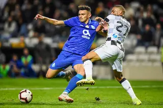 Faltas, cartões, pouco futebol: tentámos prever o Boavista - FC Porto