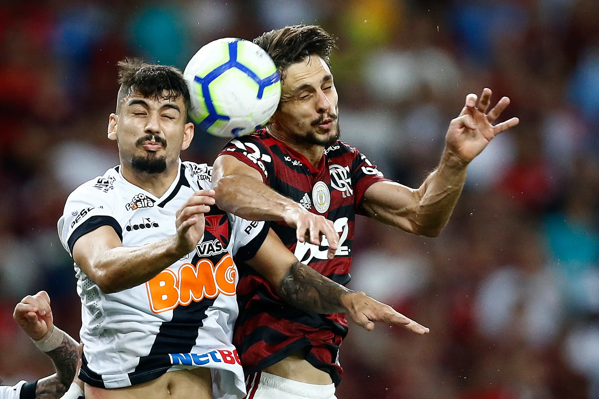 Flamengo x Vasco: gols, empurrões e um tropeção de Jesus no maior rival