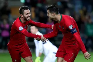 Lá em Casa Mando Eu resume assim a exibição de Bernardo Silva: já não gostava tanto de uma pessoa do Benfica desde que me casei com uma