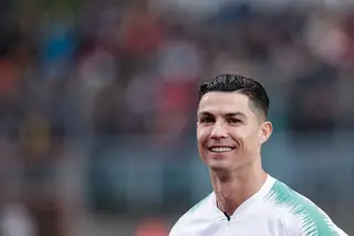 Bater em mortos é um dever