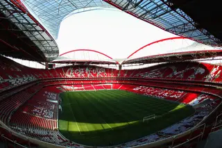 Holding do Benfica lança oferta pública de aquisição sobre ações da SAD