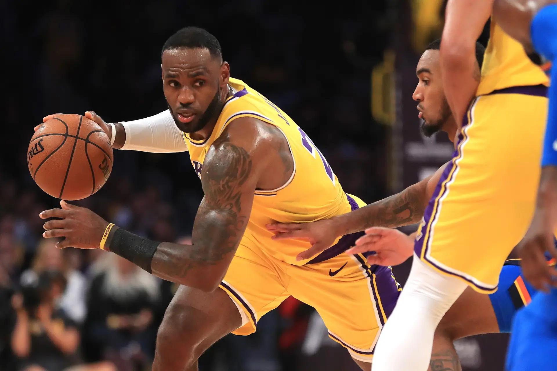 LeBron James mudou de ideias e já aceita jogar sem público
