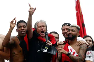 Proposta da China para Jorge Jesus. Literalmente