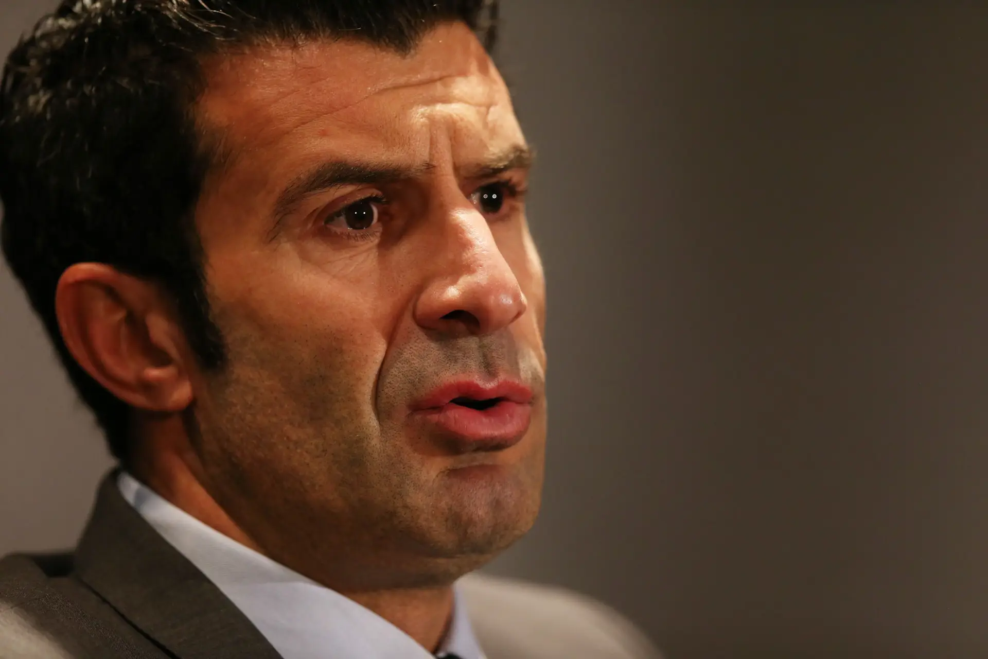 Luís Figo e a criação de uma superliga europeia: “Isto é ganância. Vai matar o futebol como o conhecemos”