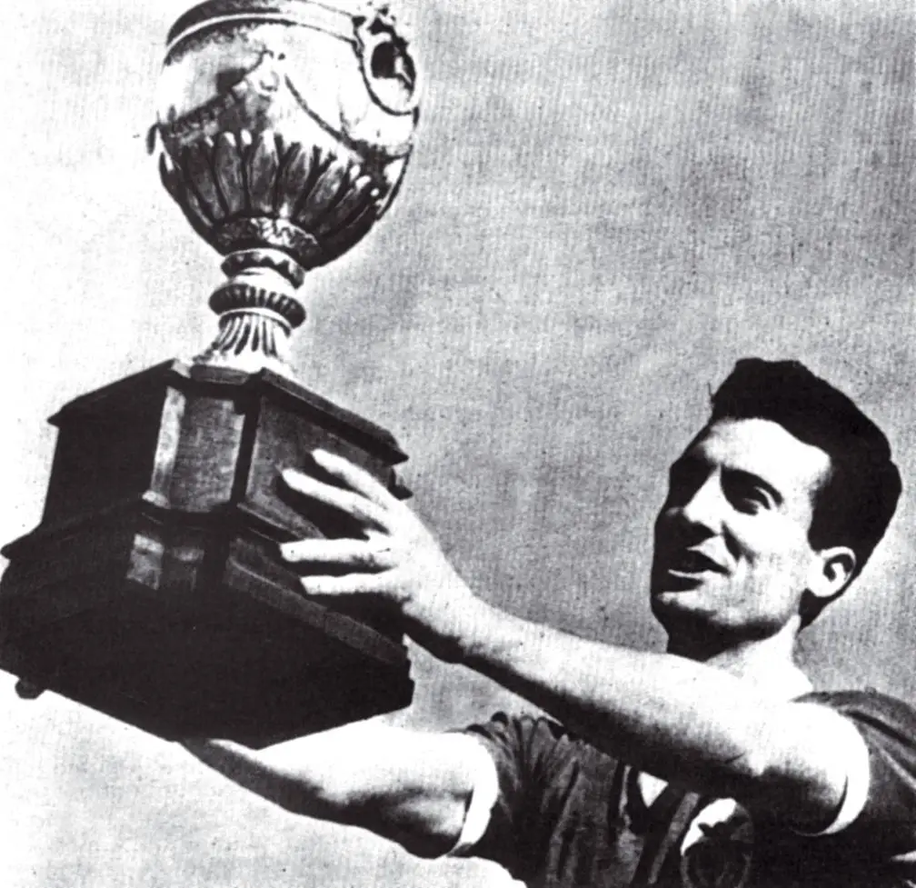 Morreu antigo jogador do Benfica Rogério “Pipi”