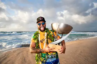 Ítalo Ferreira: “Há surfistas que se perdem em tentações. Eu, não. Os meus títulos valem muito mais do que uma balada com os vários amigos”