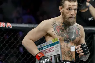 Bruno Fernandes foi ver os aviões enquanto McGregor despachou um adversário entre uma bica e um Expresso (por Insónias em Carvão)