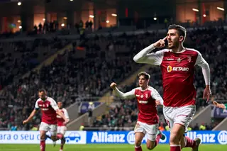 A implosão do Sporting, cortesia de Paulinho