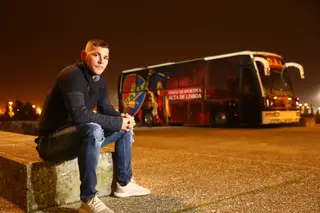 Santamaria: “Comecei a namorar aos 13 anos, aos 16 adotei a primeira filha e assinei pelo Sporting por 10 anos. Hoje sou fiscal da Emel”