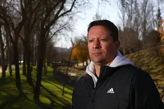 “Não me deixavam entrar no jogo de cartas, agarrei num extintor, dei duas bombadas, fechei a porta e vi os pescocinhos deles da varanda”