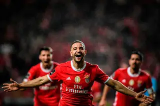 Quem precisa de reforços quando tem Adel Taarabt?