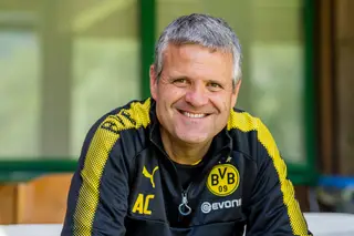 Albert Capellas: “Uma das vantagens de mover a bola é que ela nunca se cansa. Nunca vimos uma bola a suar”