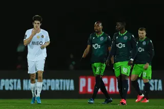 Nas propostas do Parlamento sobre a eutanásia, “sofrimento atroz prolongado” não inclui ser do Sporting? Ainda vão a tempo (por Diogo Faro)