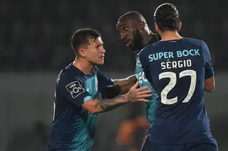 PSP procura adeptos que proferiram insultos racistas a Marega