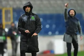 Emanuel Ferro, adjunto de Silas: "Olhando para o jogo, temos consciência que fizemos muita coisa bem"