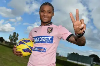 Nélson também jogou uma época em Itália, no Palermo