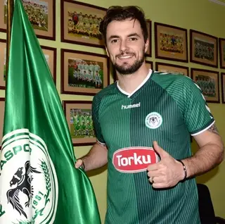 Em 2014/15 Mário assinou pelo Konyaspor, da Turquia
