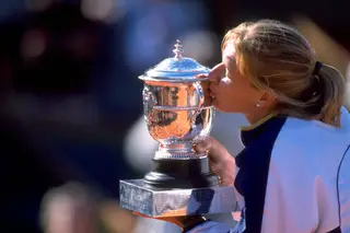 Roland Garros 1999. Os saltinhos da dama Graf no seu último e perfeito título e a garota malcriada (por Lídia Paralta Gomes)