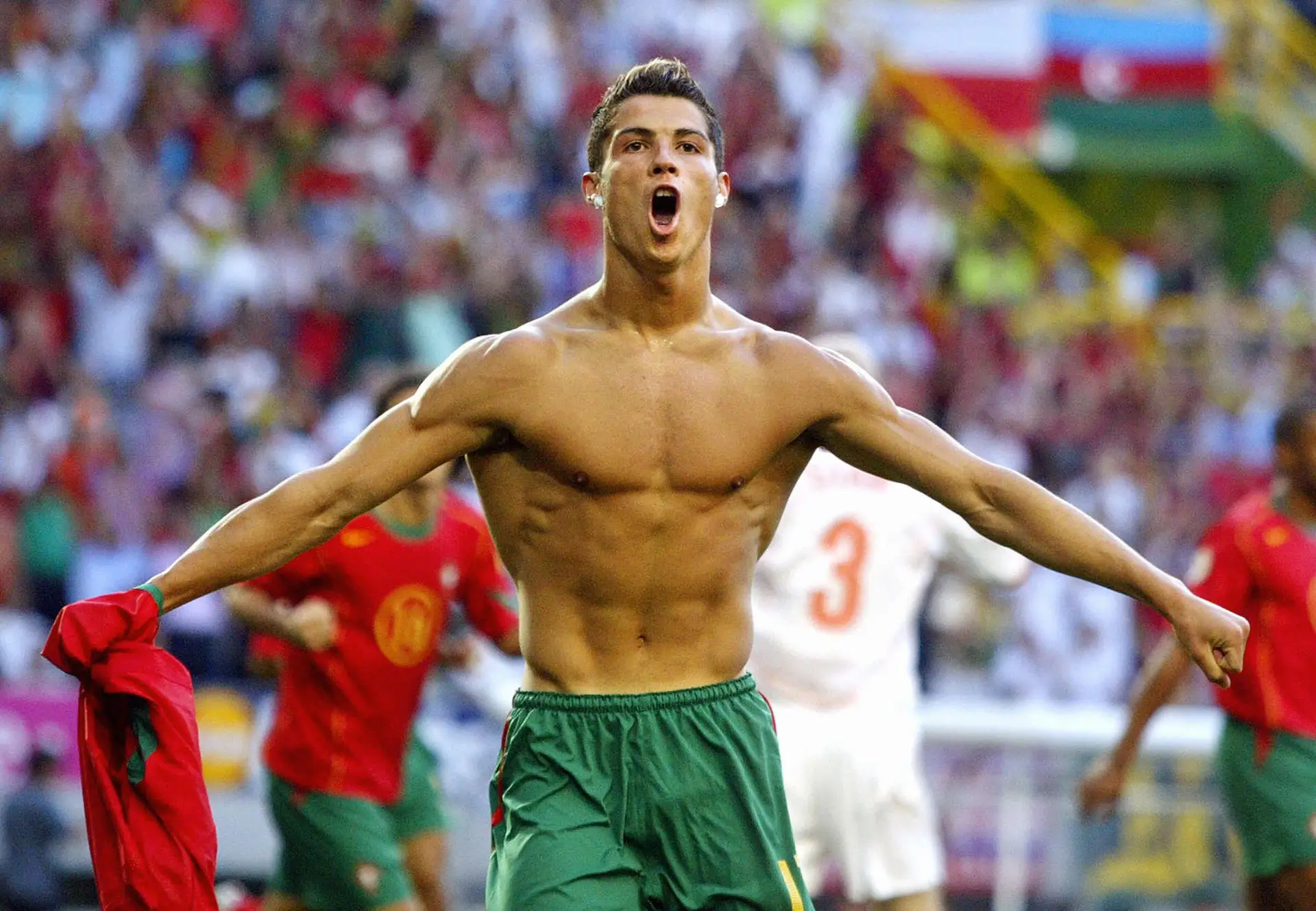 Portugal 2-1 Holanda. Como Ronaldo, Pauleta, Figo ou Maniche foram o melhor dicionário de um miúdo de 9 anos