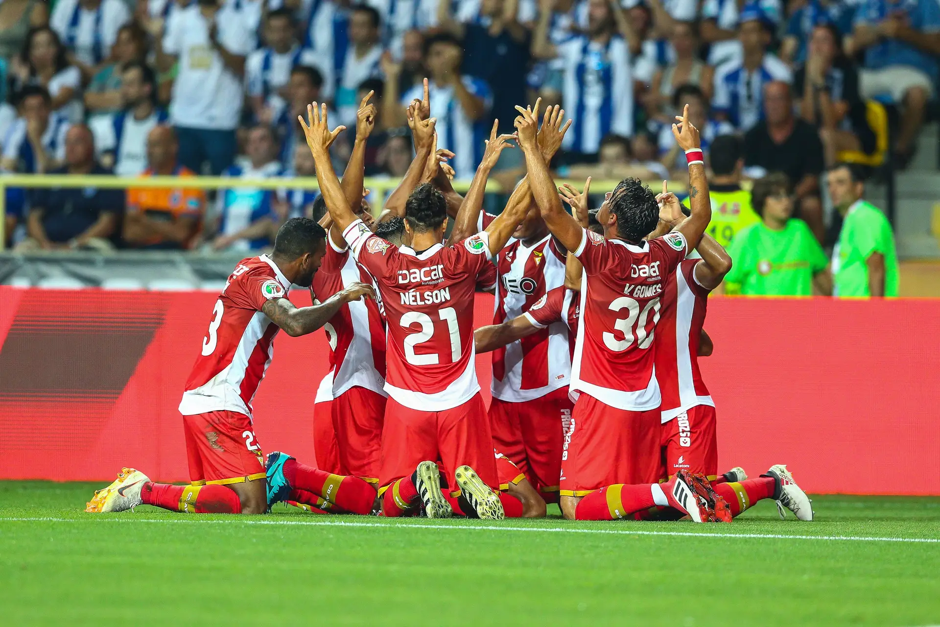 Depois do Marítimo, Aves também ameaça impugnar o campeonato se não jogar em casa