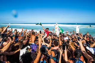 O surf está suspenso até julho. Em 2021 haverá um novo formato para decidir os campeões mundiais