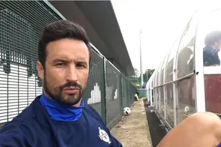 Peixoto: “No FC Porto levava muita porrada no treino e não havia faltas. O Mourinho combinava com os jogadores e era pimba, pimba, pimba”