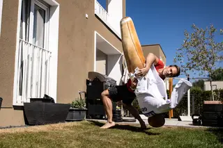 “É como comer bife sem tempero”: os judocas estão obrigados a usar máscara, não podem lutar no chão ou oferecer resistência