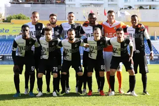 O Farense terminou a II Liga de 2019/20 com 48 pontos em 24 jogos, menos dois do que o líder Nacional da Madeira 