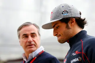 Carlos Sainz, o pai, admite que pode "ter sido de alguma forma mais duro" com Carlos Sainz, o filho
