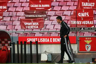 “Esta derrota humilha e embaraça o Benfica, revela incapacidade do seu treinador”