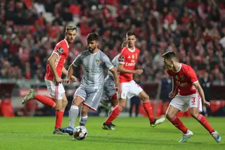 SAD do Aves não pagou apólice de seguro dos jogadores, cancelou treino e diz que não jogará contra o Benfica e o Portimonense