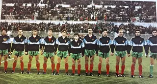 César (o 3º a partir da esquerda) foi chamado à seleção quando estava emprestado ao Portimonense